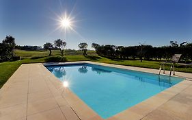 Bom Sucesso Resort